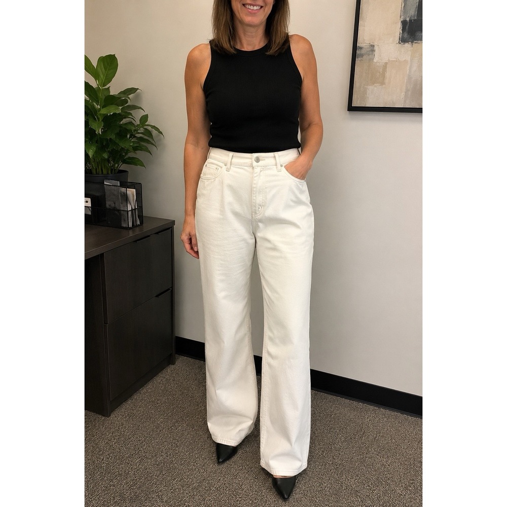 Abercrombie & Fitch Curve Love 90s Relaxed Jeans 29 8R High Rise Ivory White